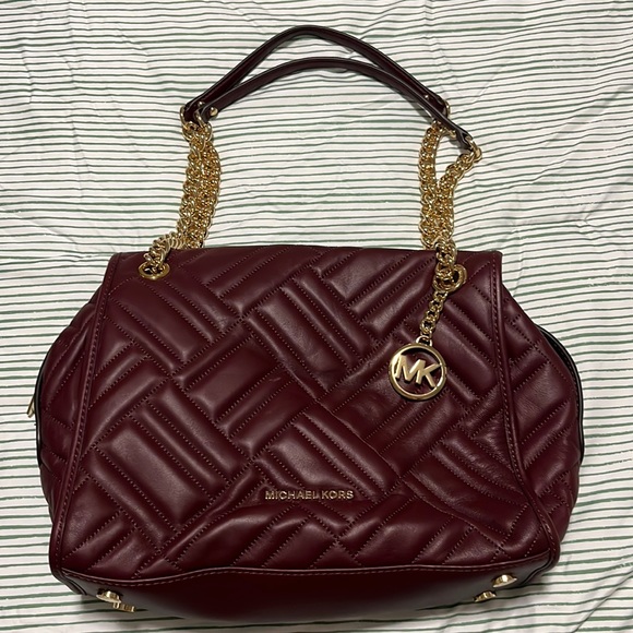 MICHAEL Michael Kors Handbags - Michael KORS burgundy bag